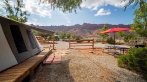 FunStays Glamping Setup Tent in RV Park #1 OK-T1